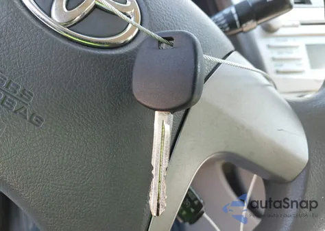 2008 Toyota Camry Le z USA, uszkodzony, nr VIN 4T1BE46K08U786392